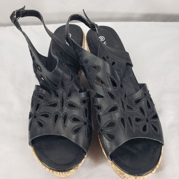 Nature Breeze Women’s Black Wedge Flower Pattern Shoes size 9 NWOT Nature breeze - Picture 3 of 7